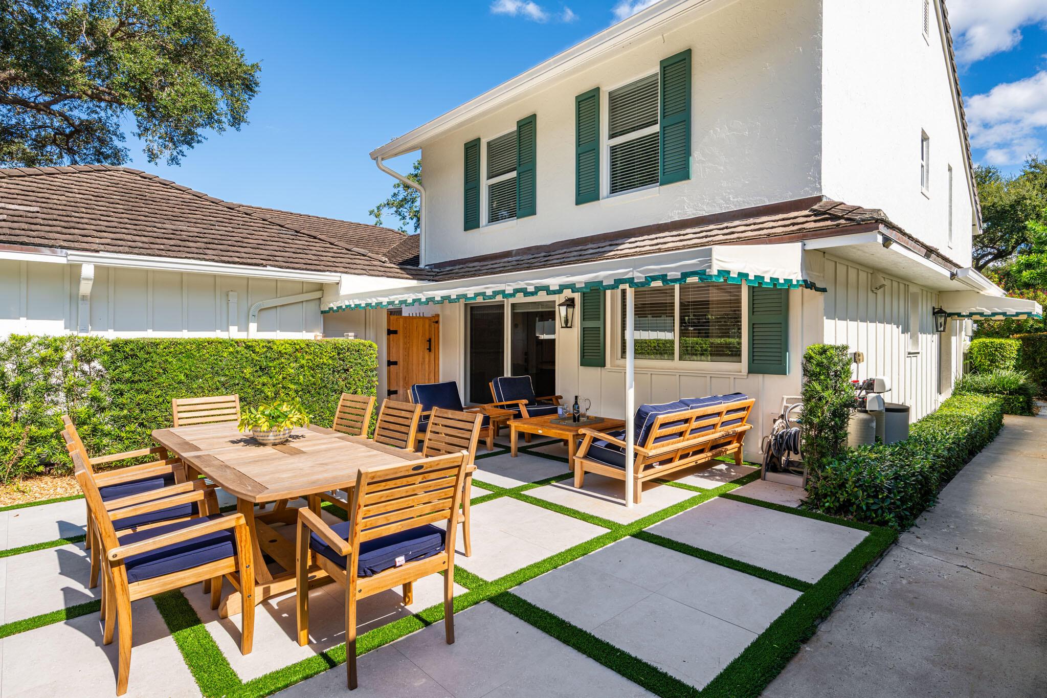 TWELVE OAKS CONDO - Residential Lease