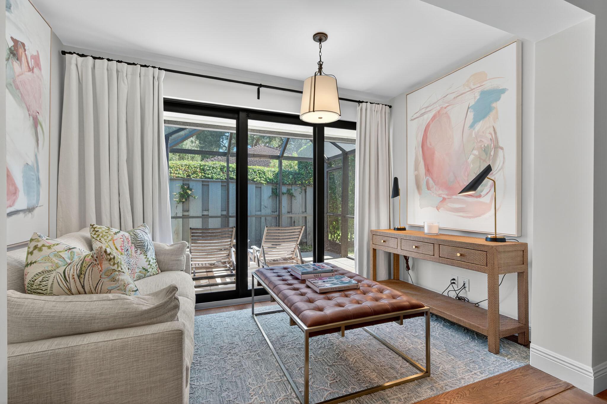 TWELVE OAKS CONDO - Residential Lease