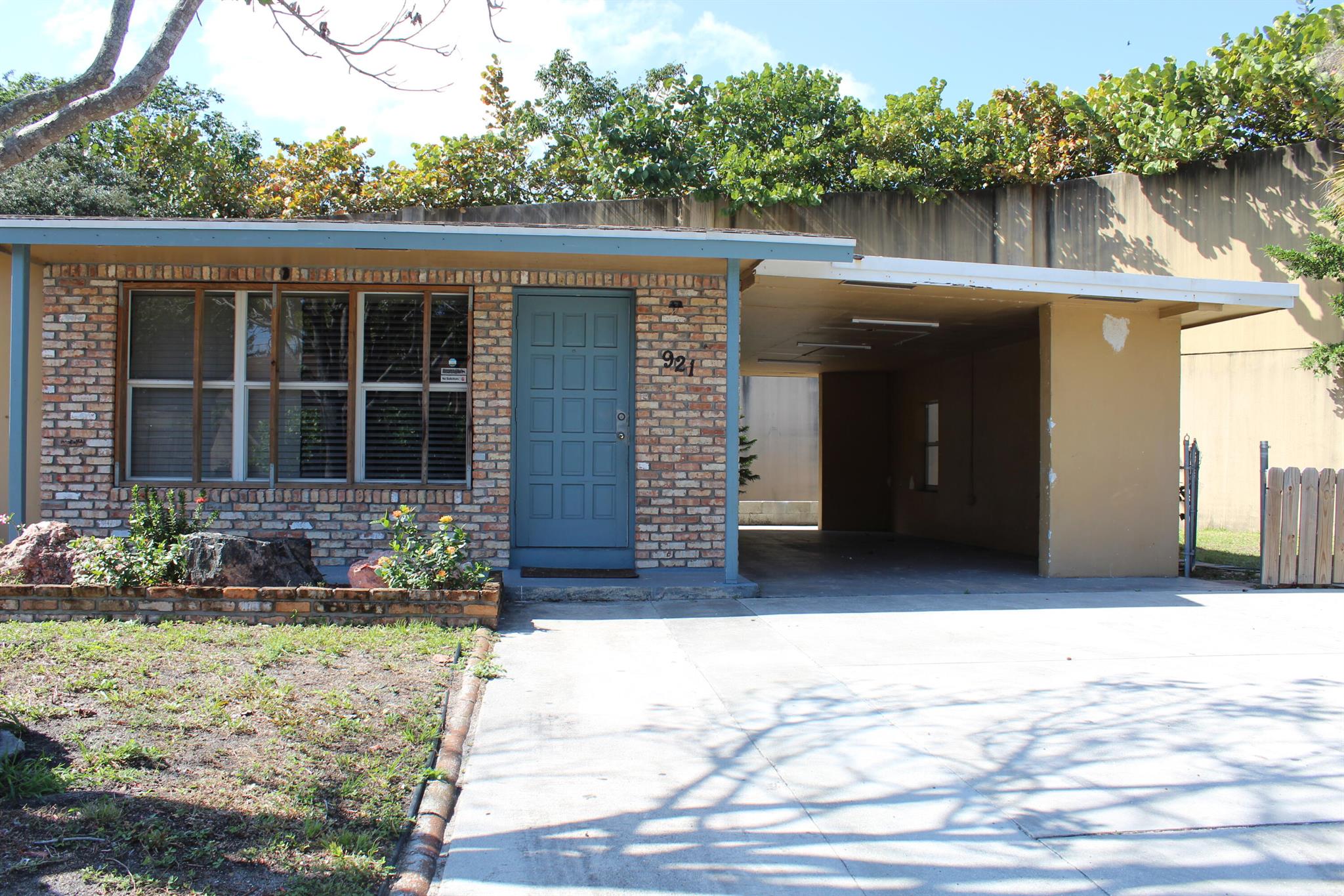 ORANGE CREST - Residential Lease