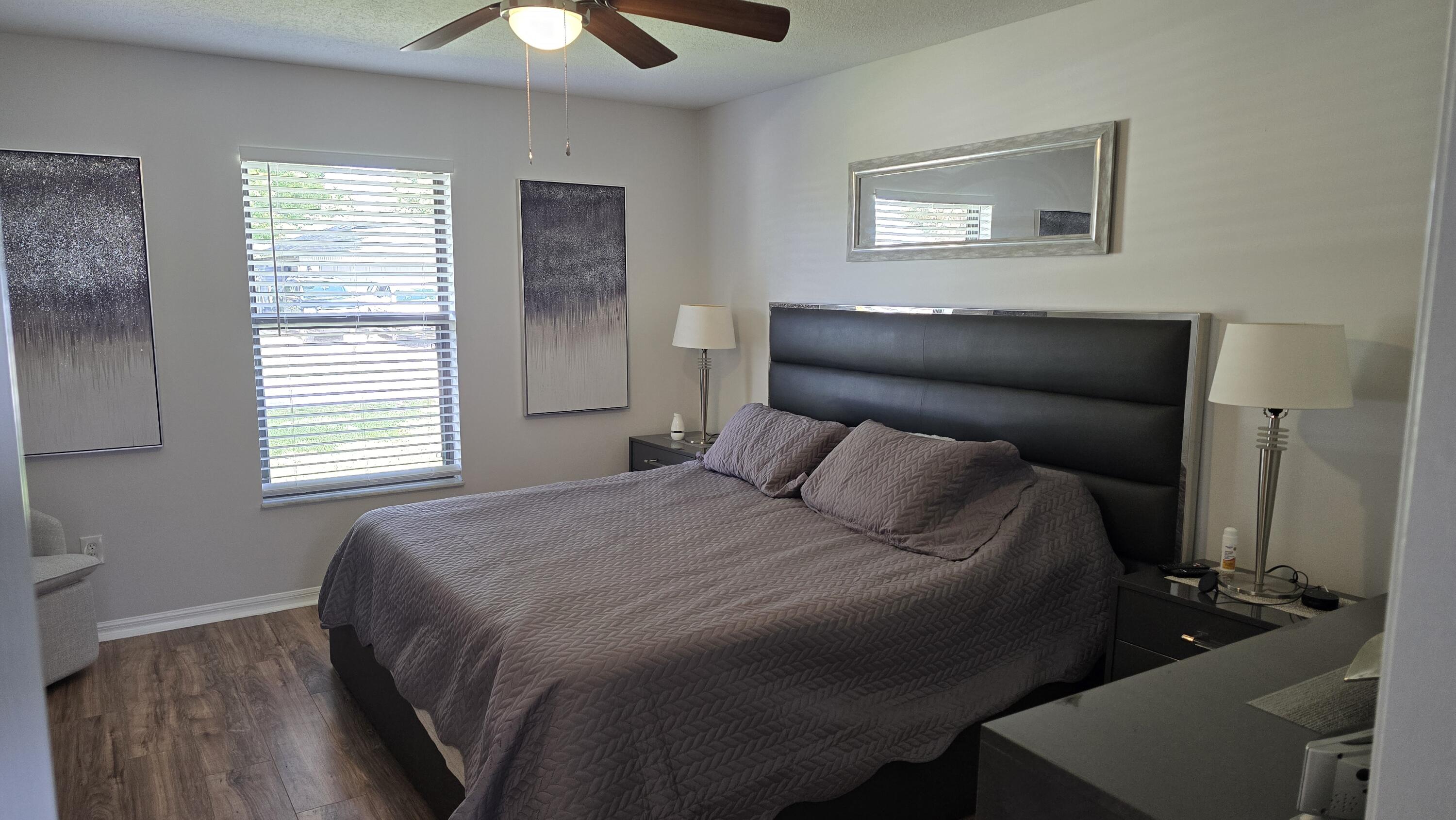 SEBASTIAN HIGHLANDS UNIT 15 - Residential