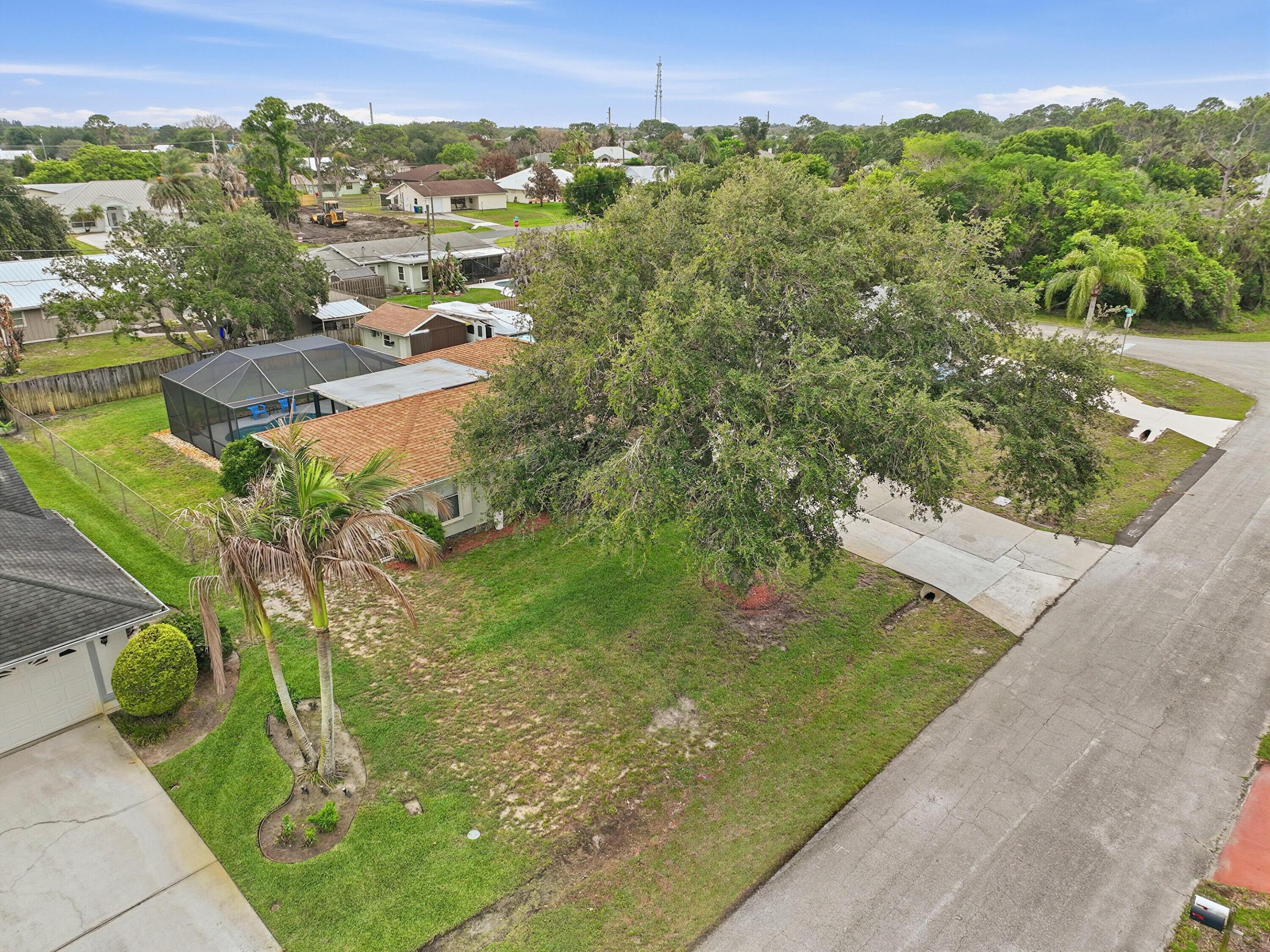SEBASTIAN HIGHLANDS UNIT 15 - Residential