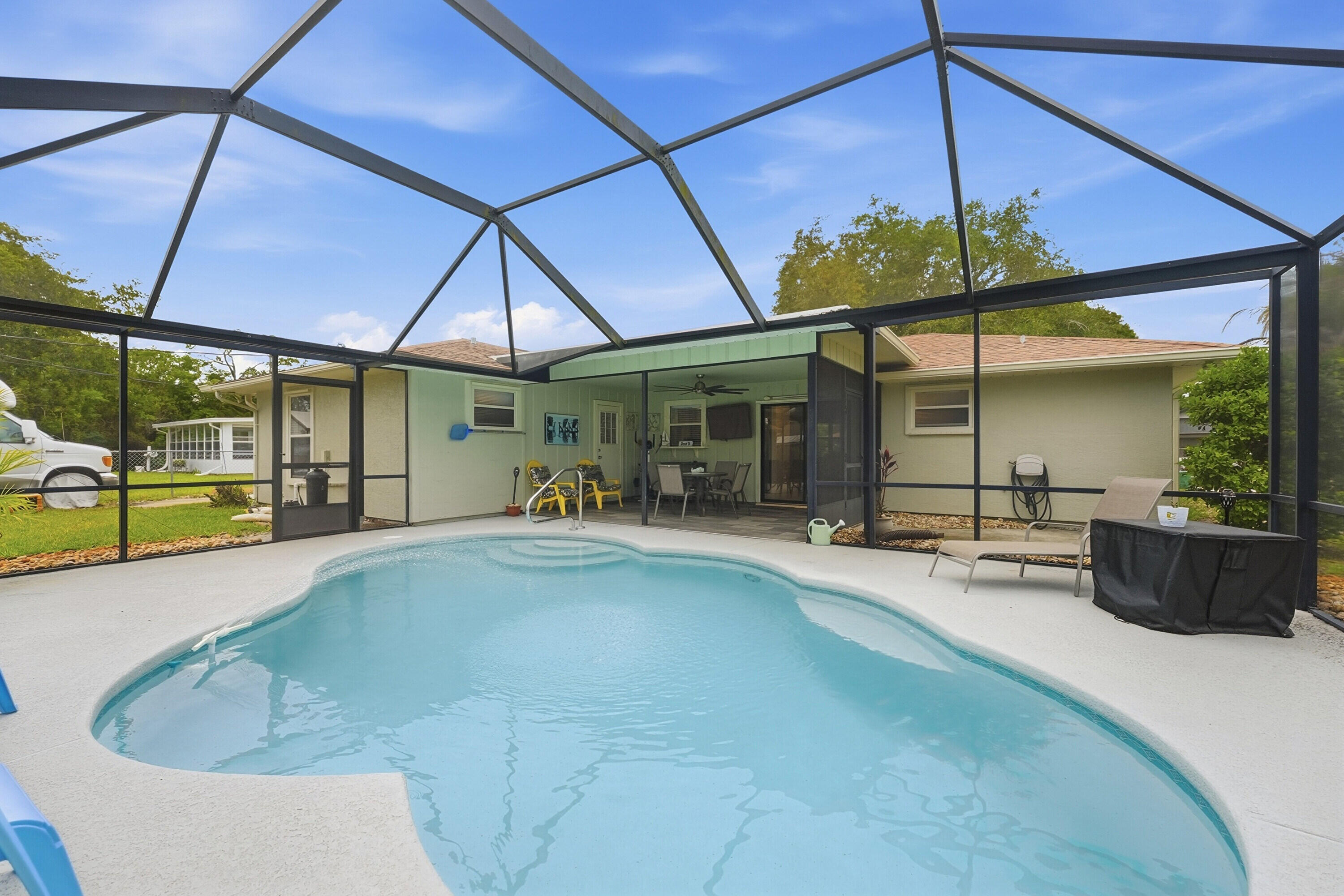 SEBASTIAN HIGHLANDS UNIT 15 - Residential