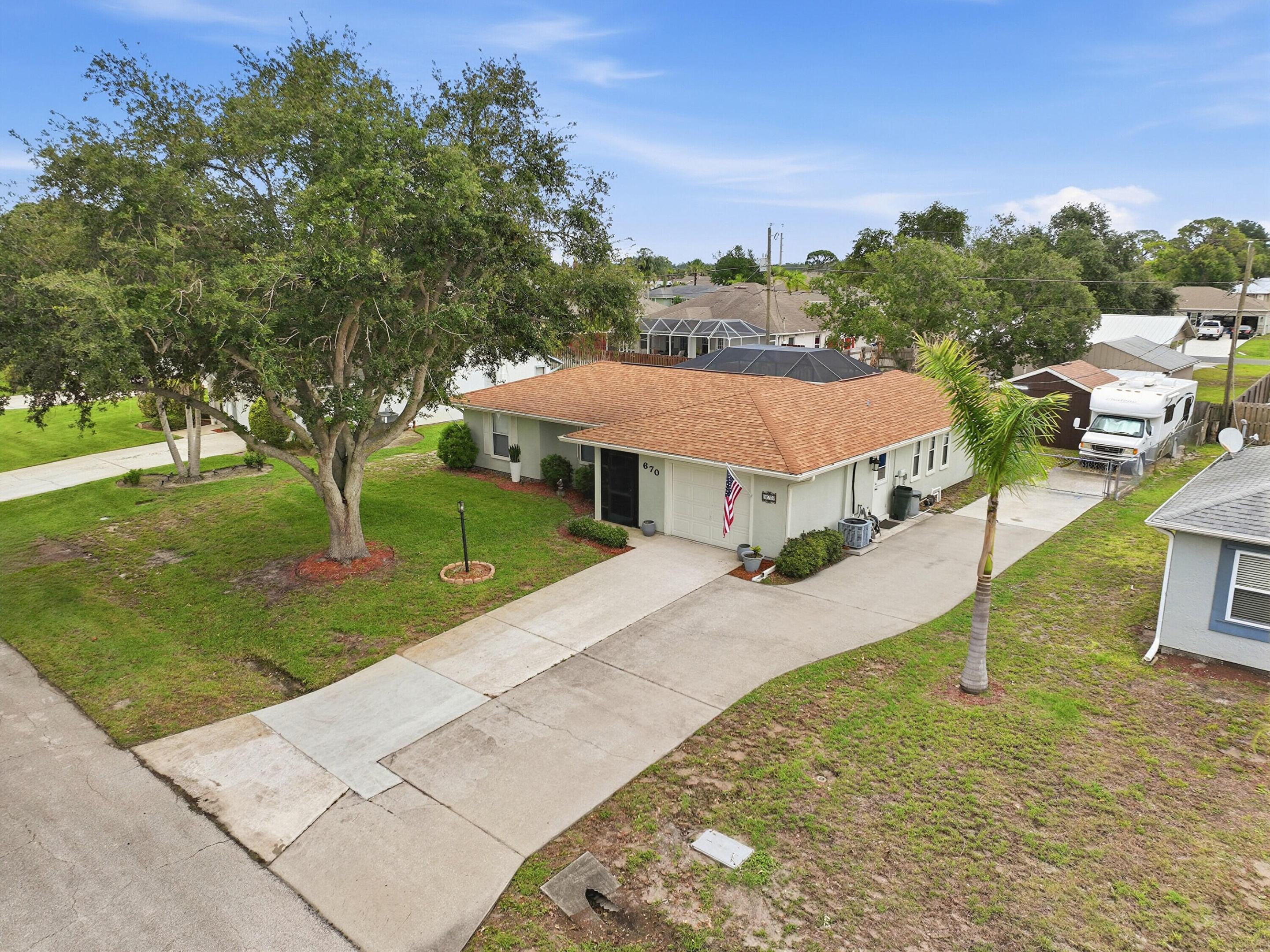 SEBASTIAN HIGHLANDS UNIT 15 - Residential