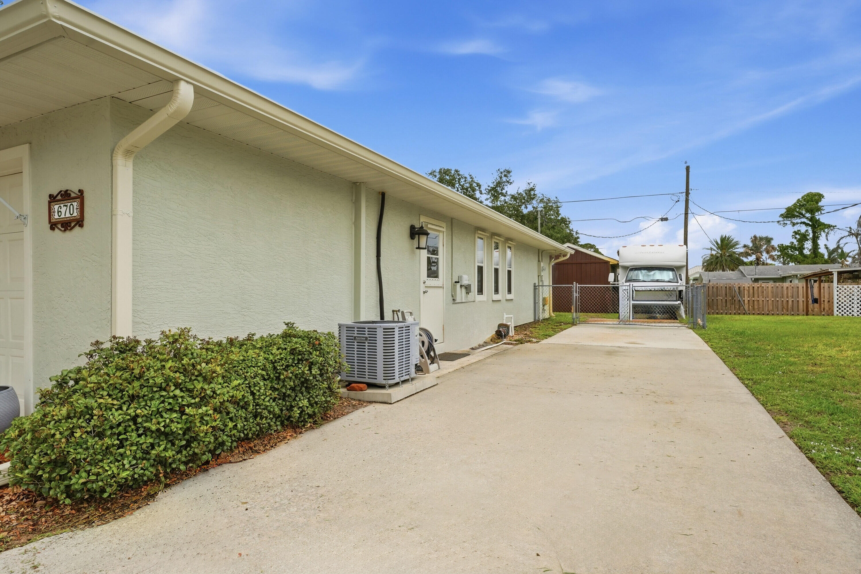 SEBASTIAN HIGHLANDS UNIT 15 - Residential