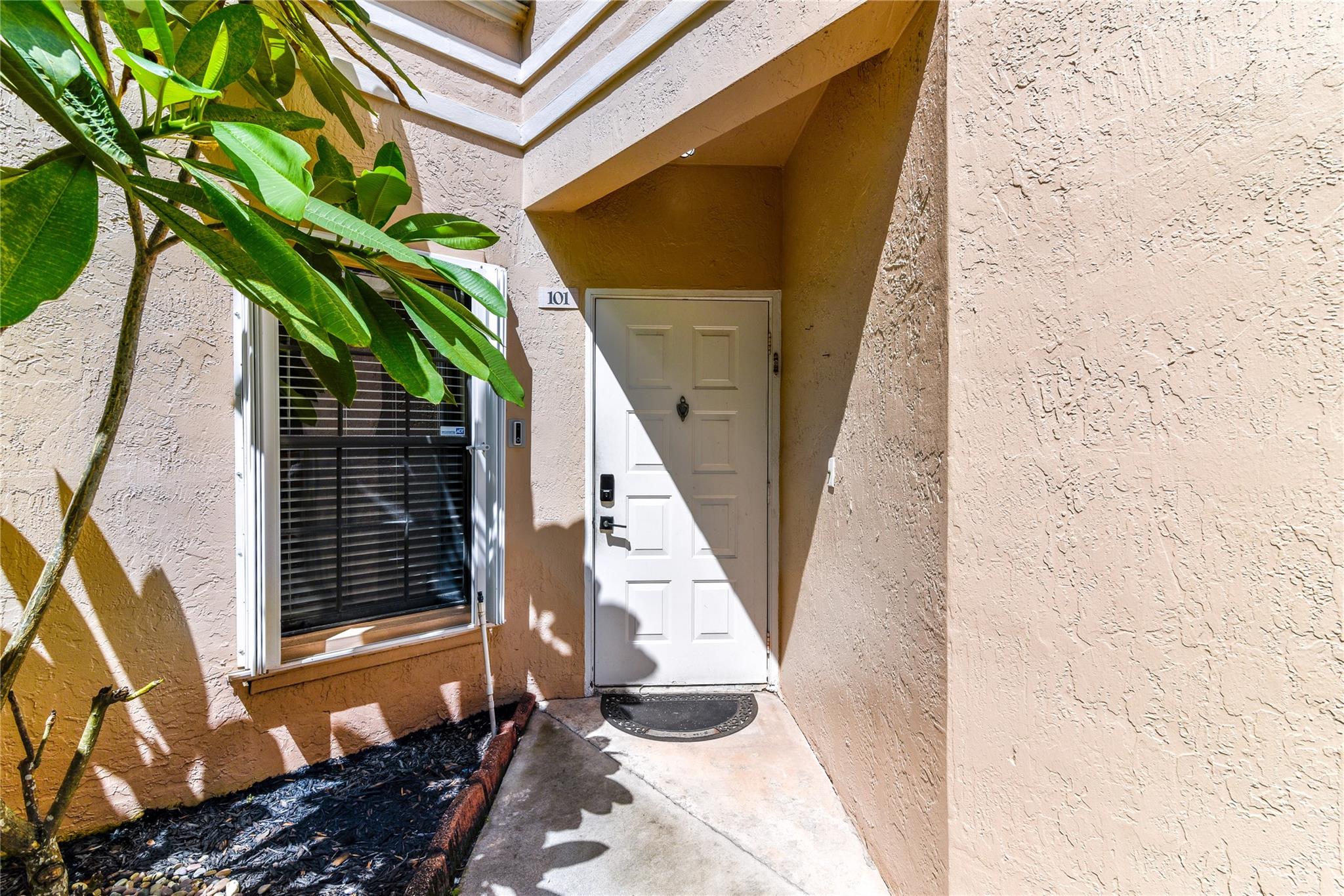 15880 SW 3rd CT 101