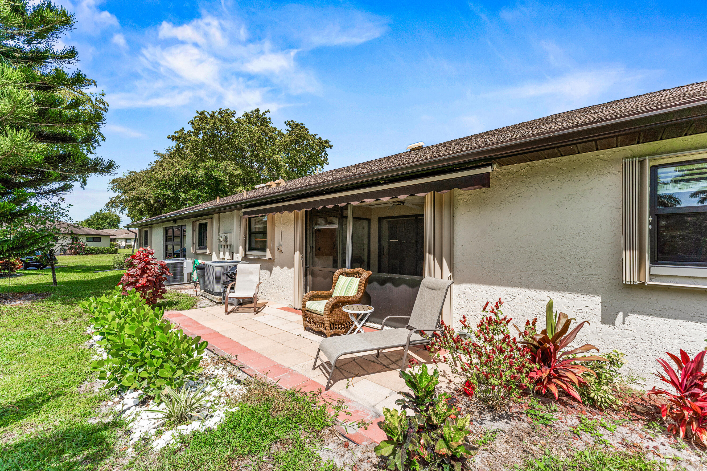 GREENTREE VILLAS CONDO - Residential