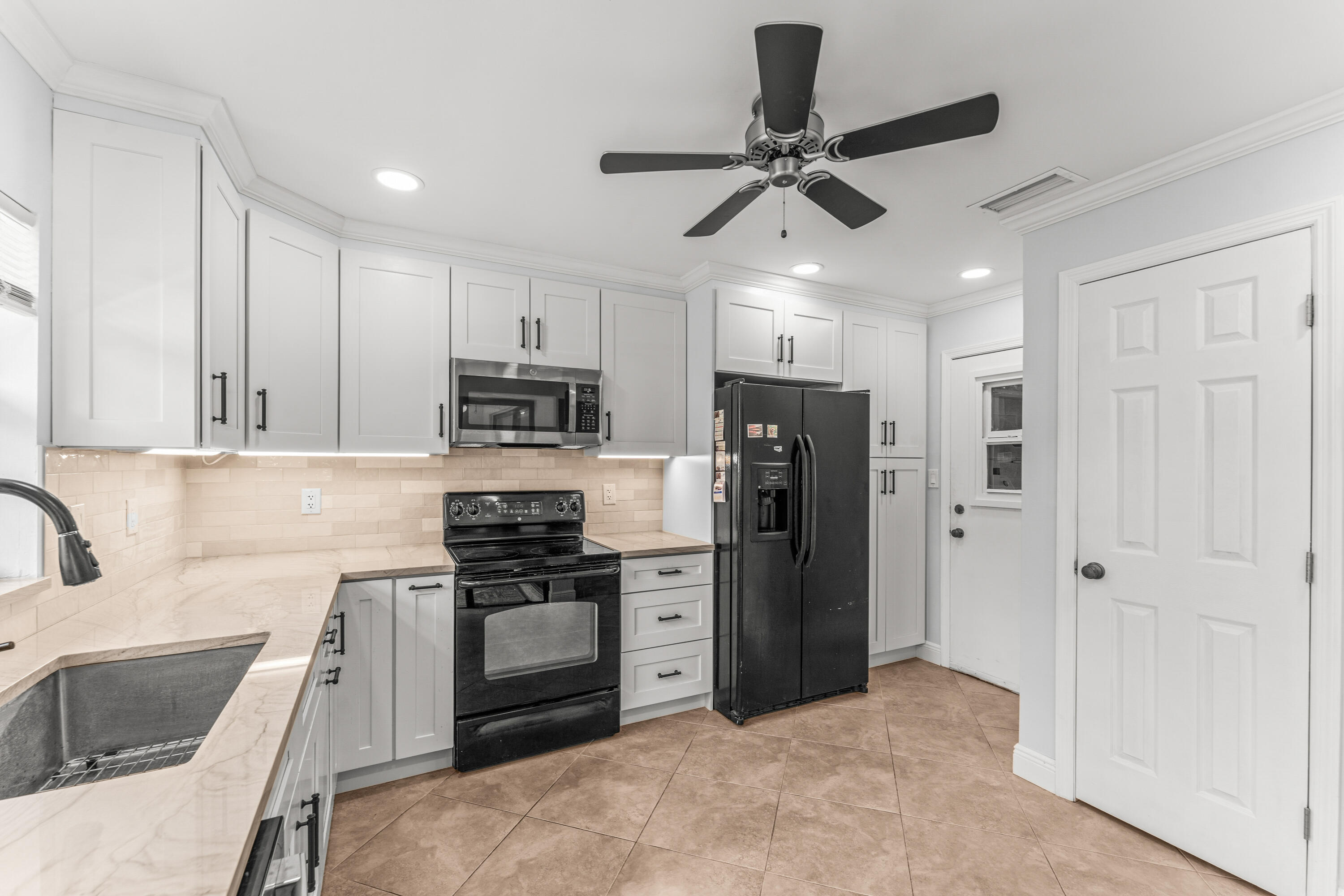 GREENTREE VILLAS CONDO - Residential