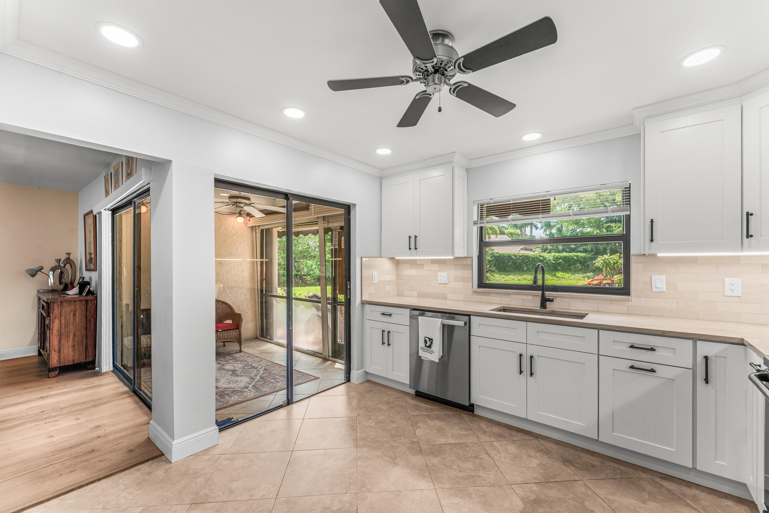 GREENTREE VILLAS CONDO - Residential