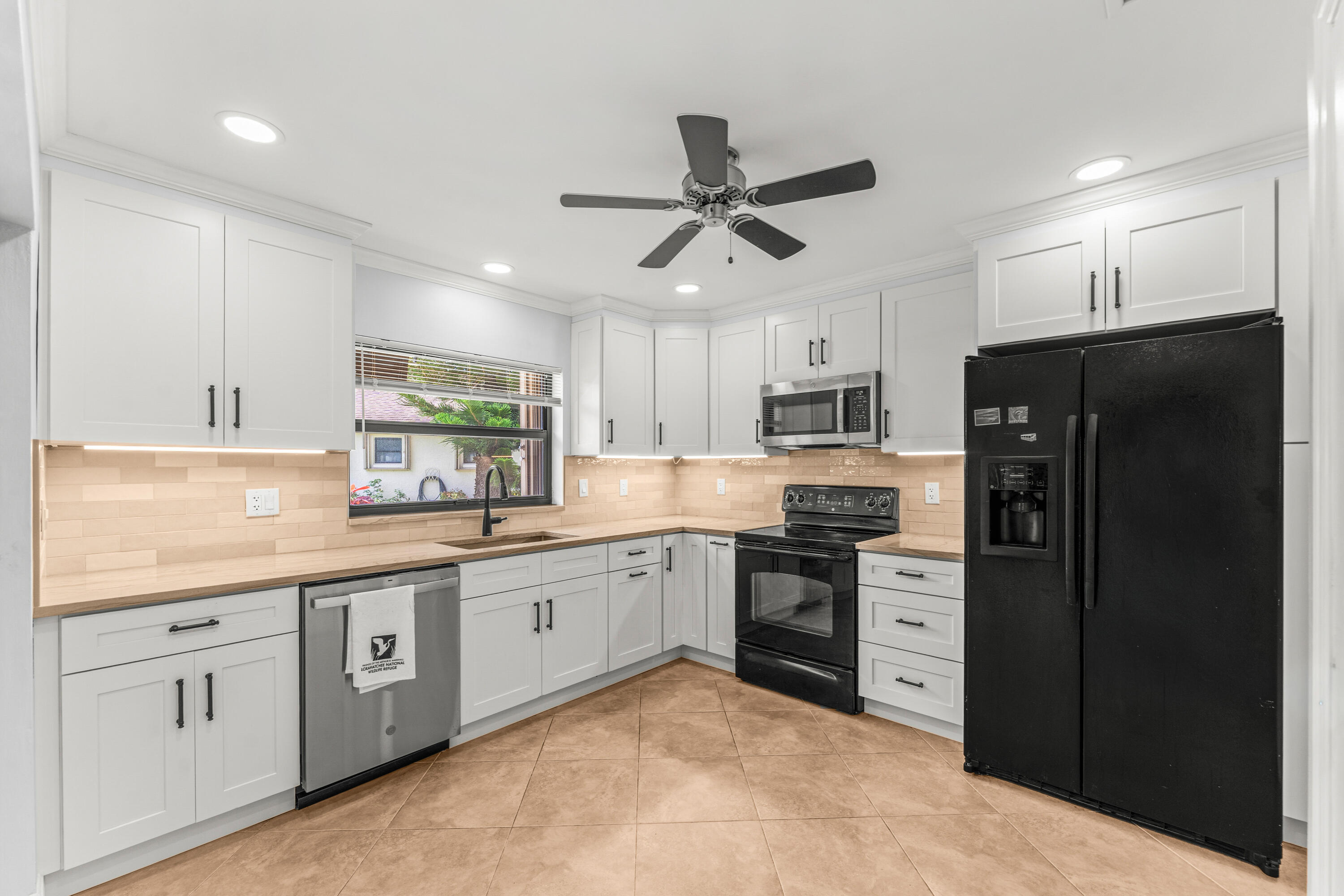 GREENTREE VILLAS CONDO - Residential