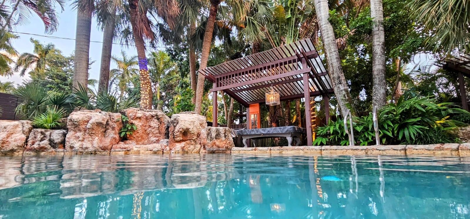 Hollywood Lakes Sec 1-32 - Residential Lease