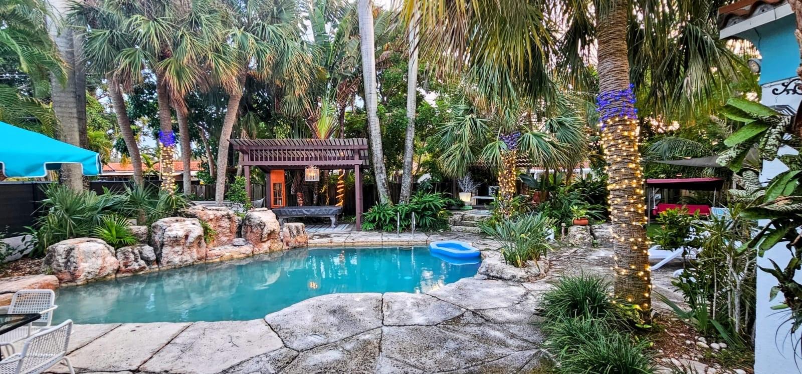 Hollywood Lakes Sec 1-32 - Residential Lease