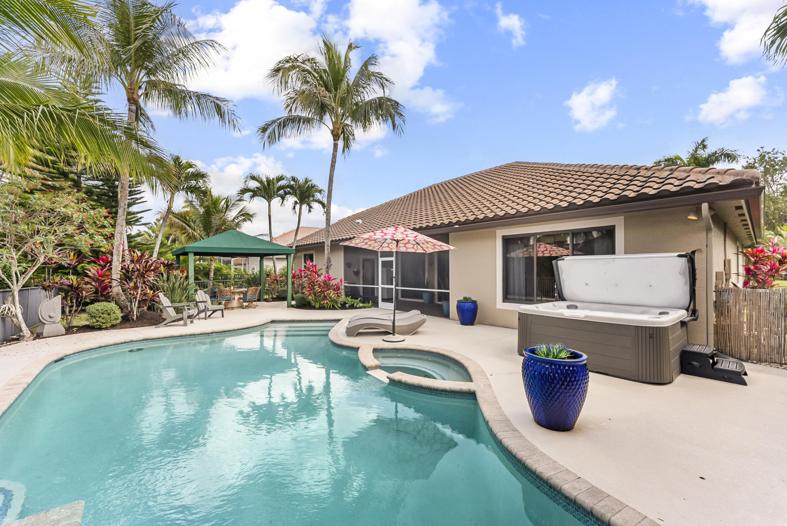 Boca Falls - Residential