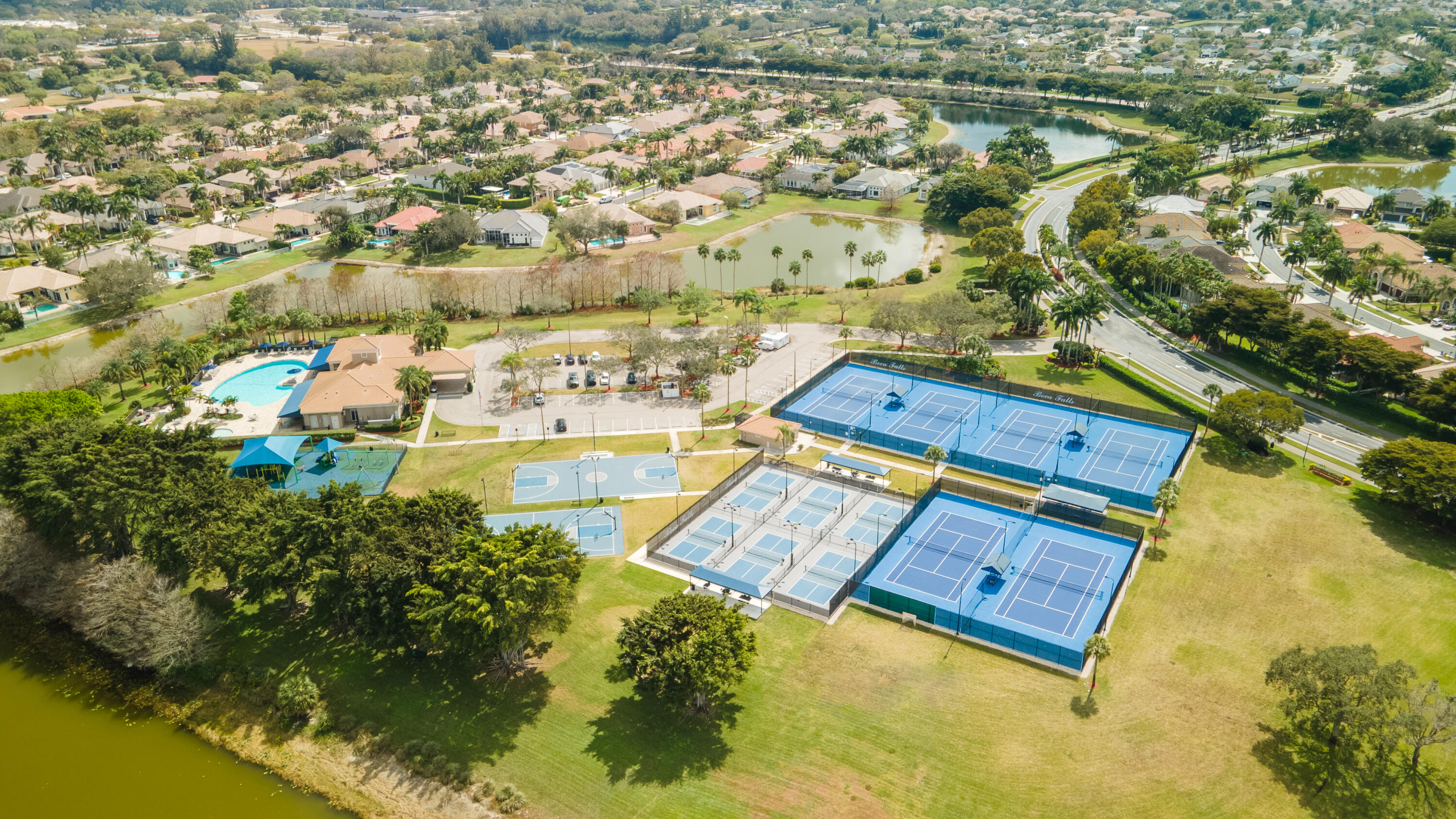 Boca Falls - Residential