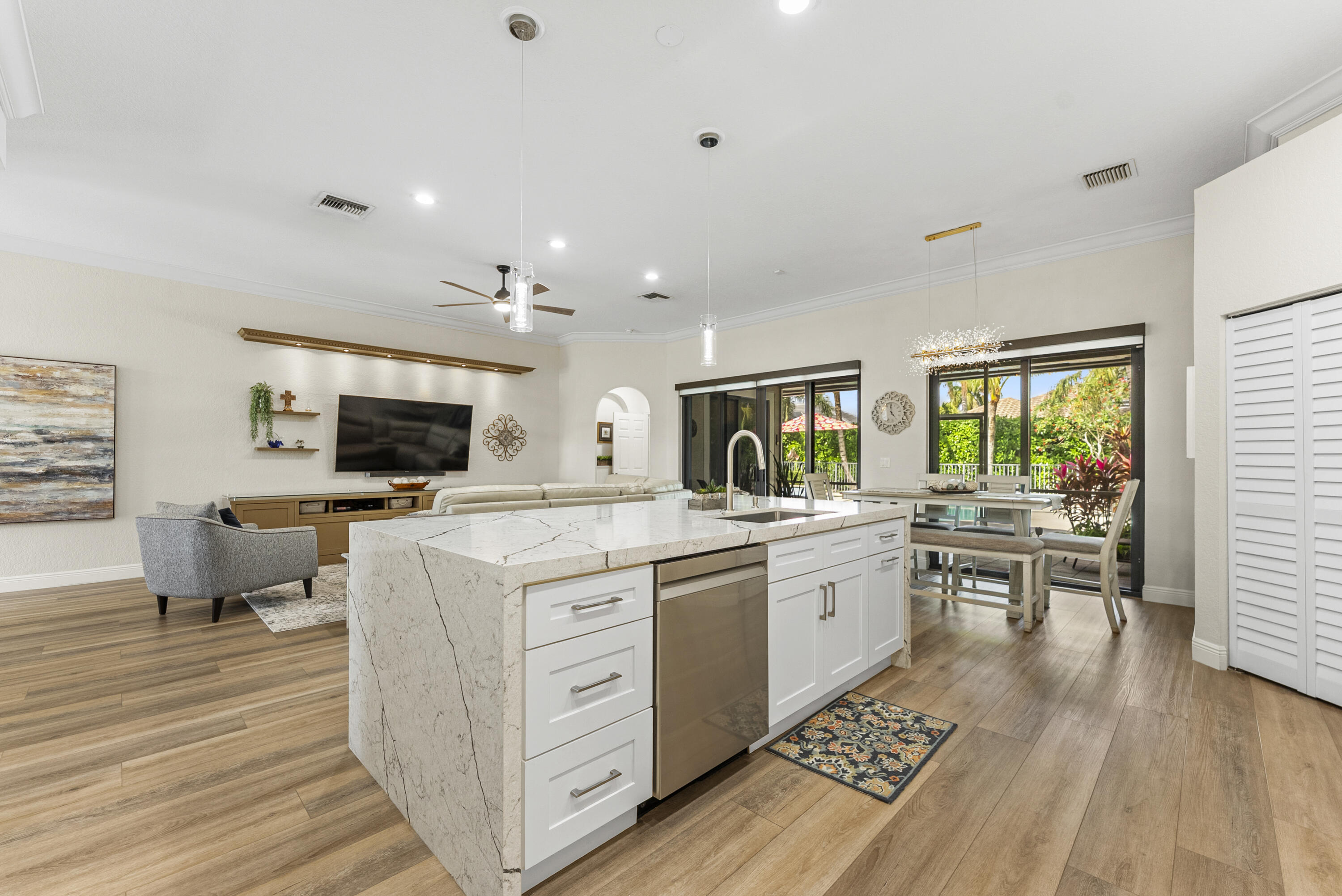 Boca Falls - Residential