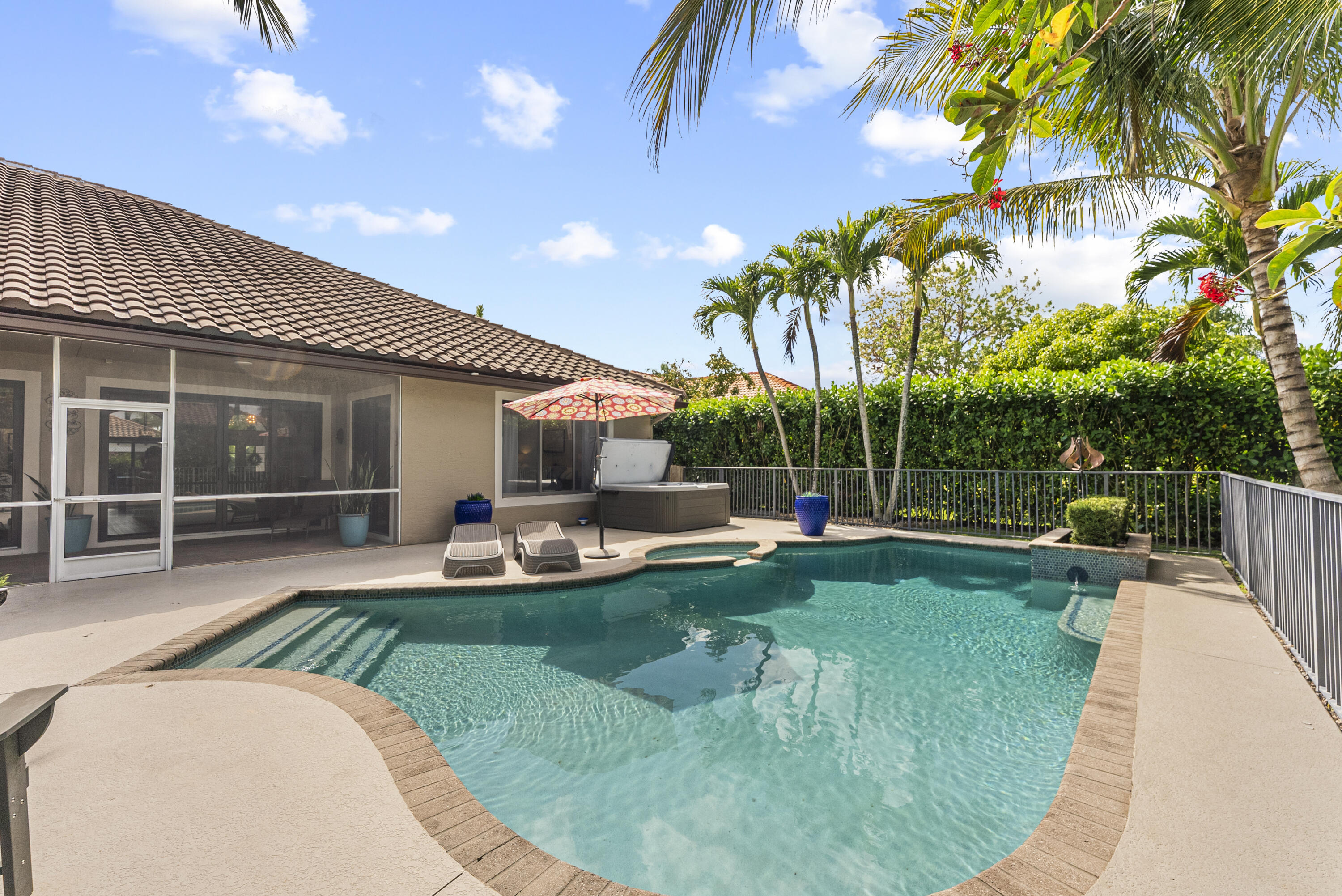 Boca Falls - Residential