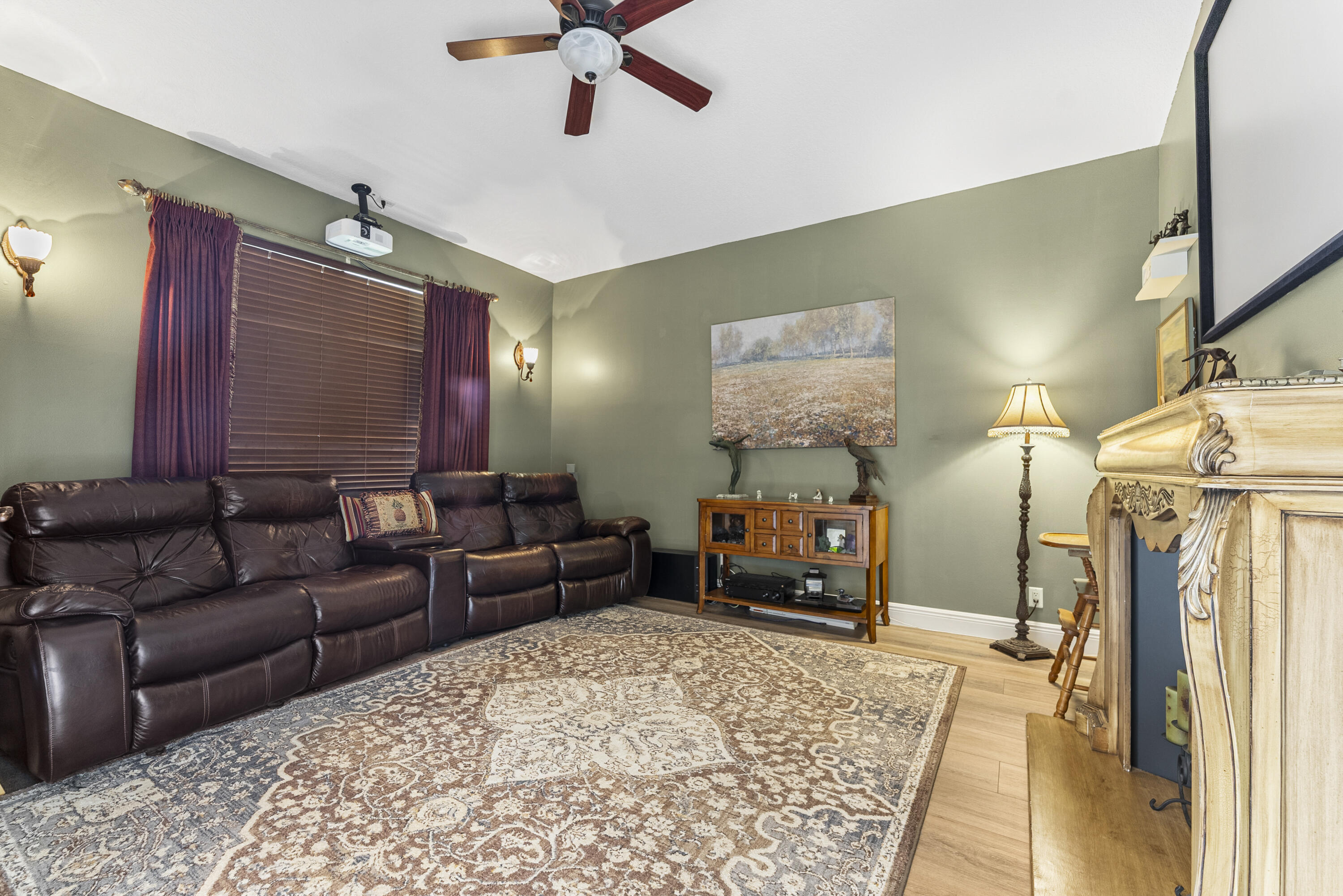 Boca Falls - Residential