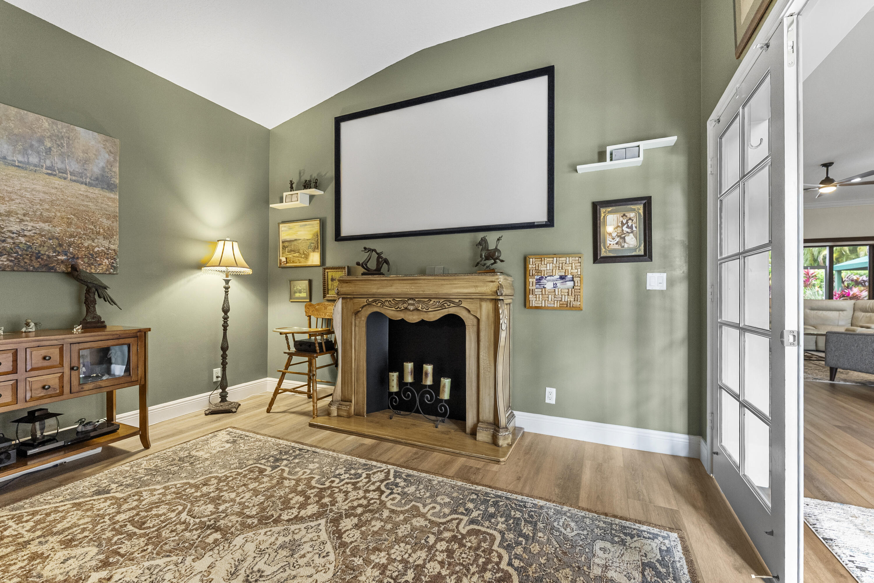 Boca Falls - Residential