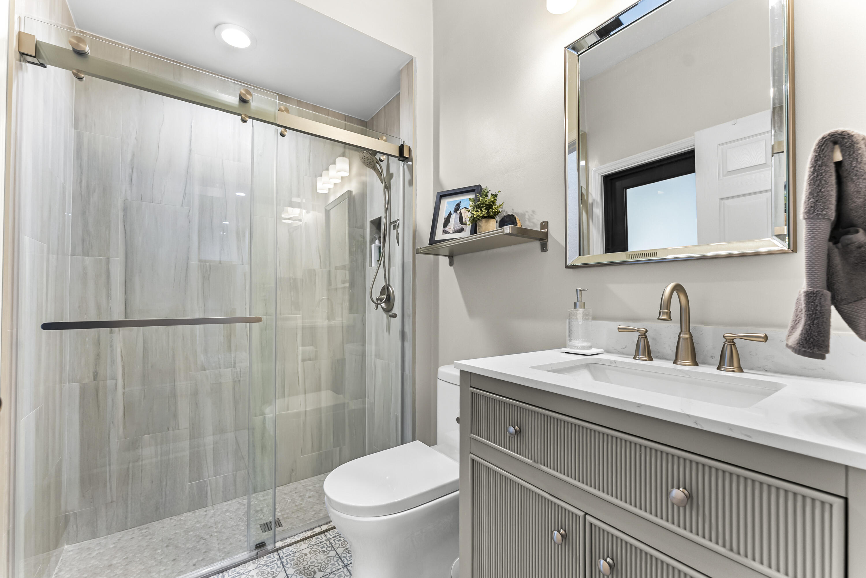 Boca Falls - Residential