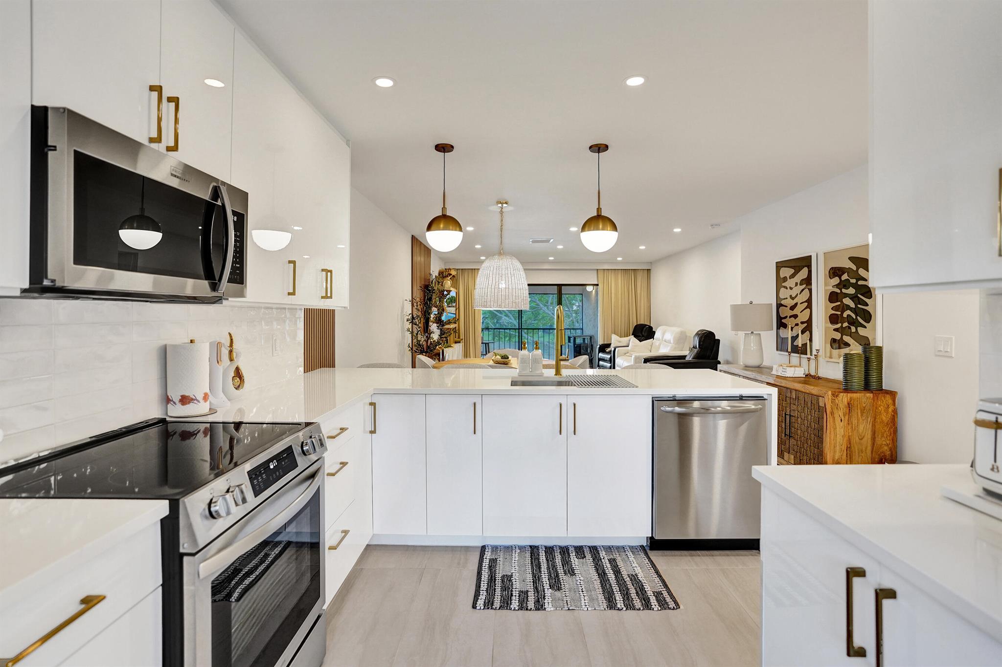 Pines of Boca Lago - Residential