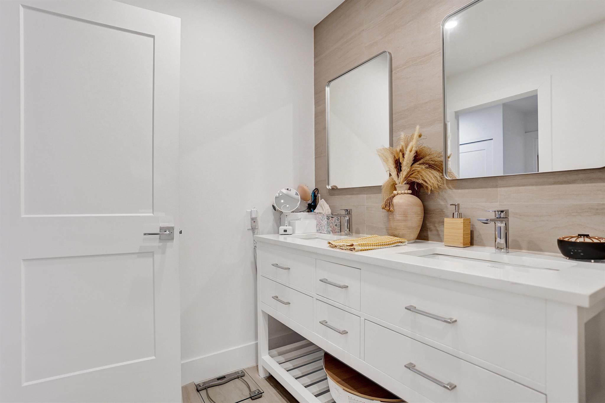 Pines of Boca Lago - Residential