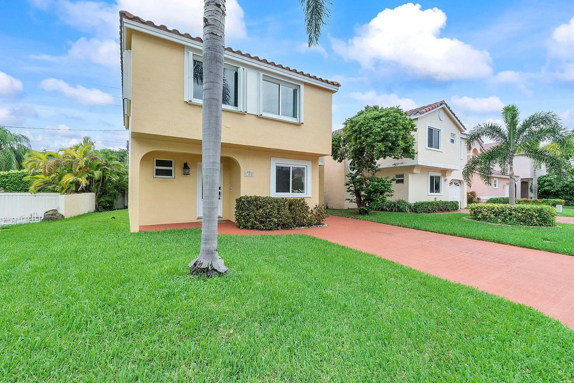 1121 SE 5th Ct, Dania Beach, FL 33004 F10462162 Nestfully