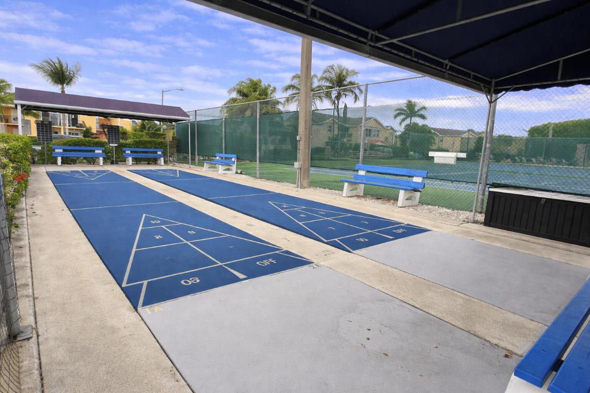 WATERSIDE VILLAGE OF PALM BEACH CONDO - Residential Lease