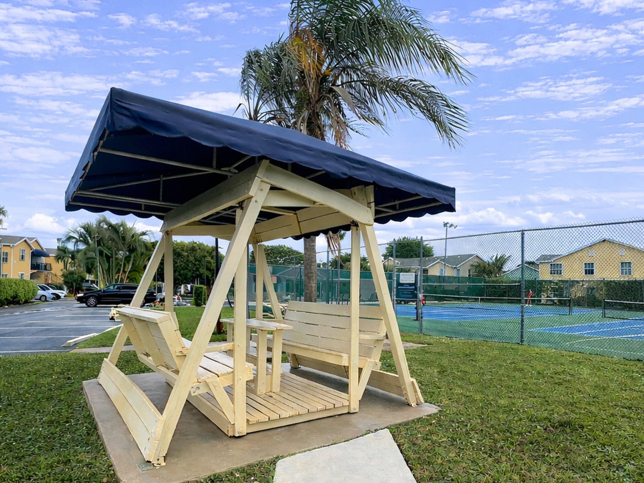 WATERSIDE VILLAGE OF PALM - Residential Lease