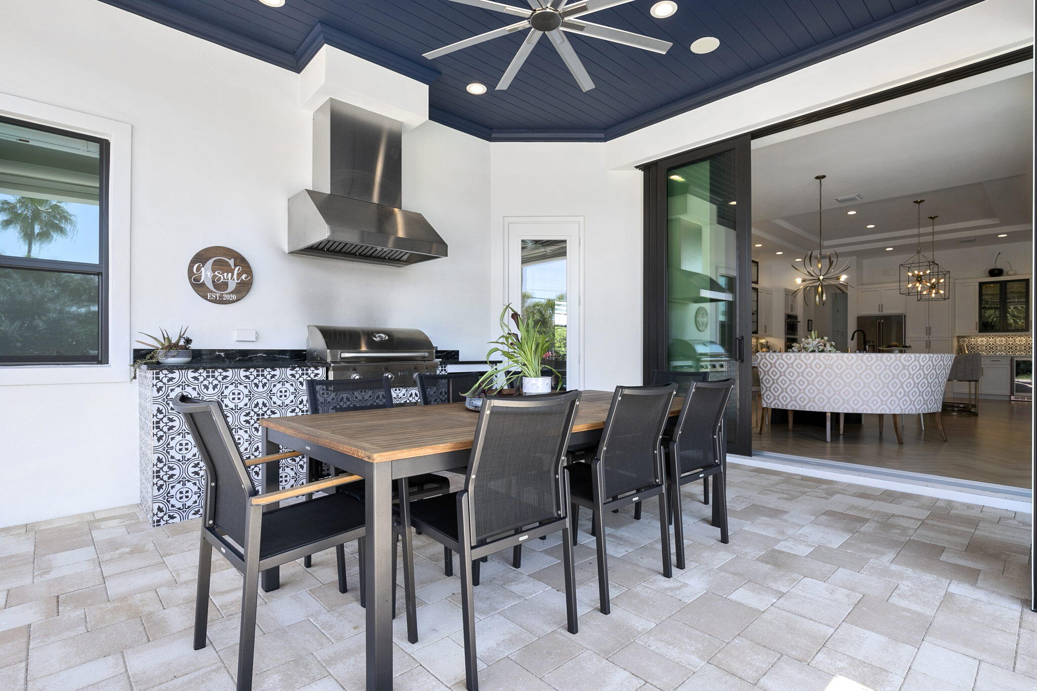 INDIAN HILLS - Residential