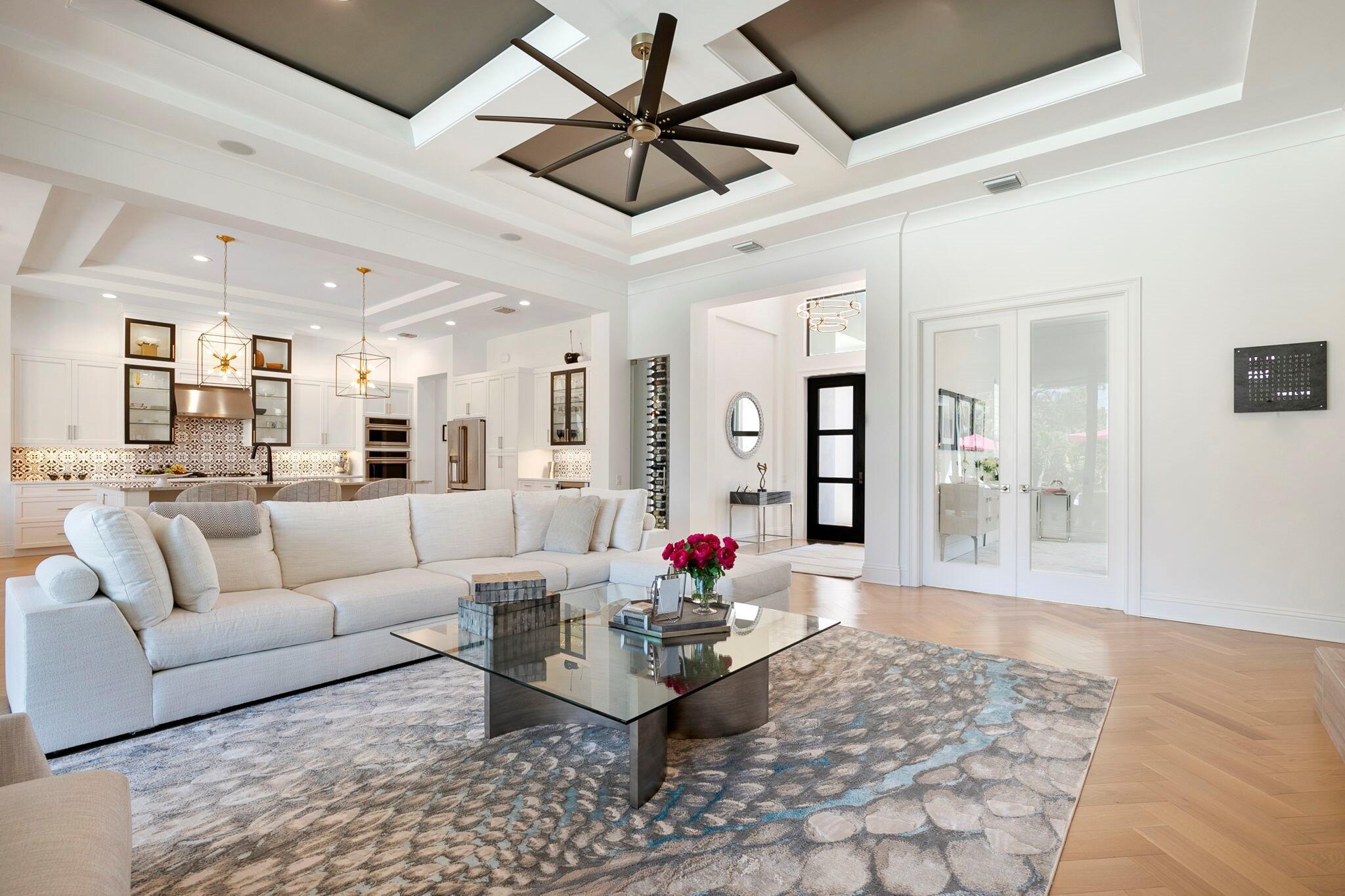 INDIAN HILLS - Residential