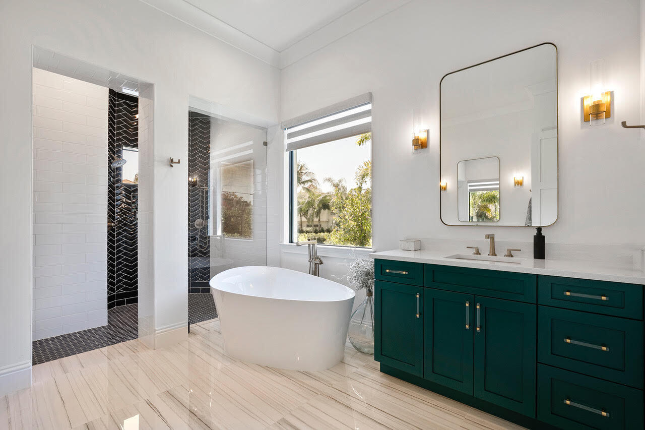 INDIAN HILLS - Residential