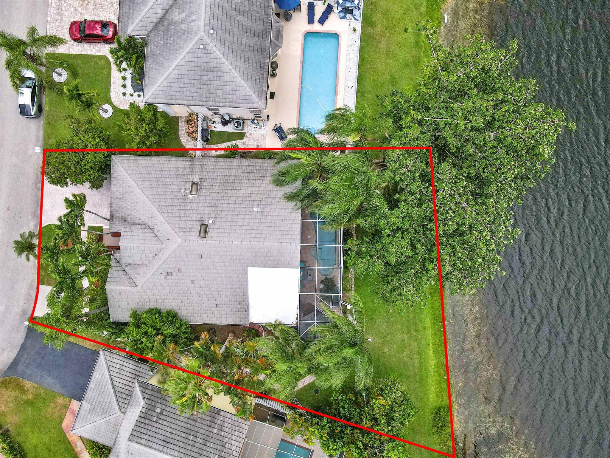 5210 NW 53rd Avenue, Coconut Creek, FL, 33073/$575,000 3 5210 NW 53rd Avenue