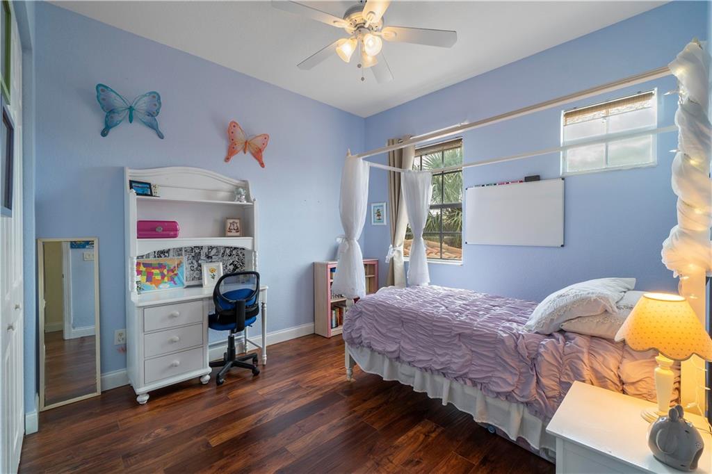 CYPRESS POINTE - Residential