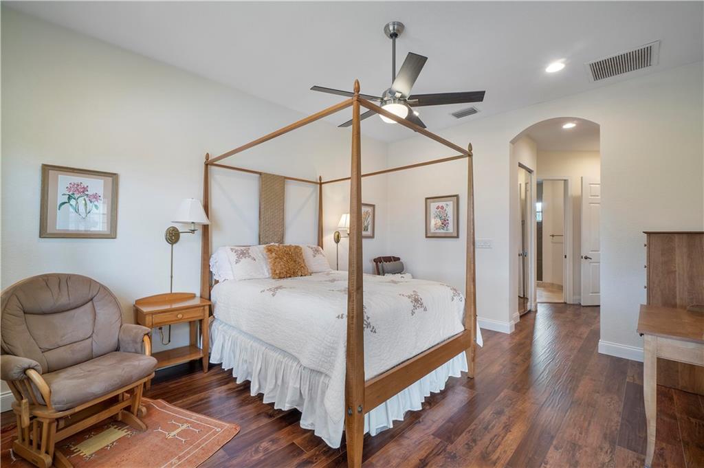 CYPRESS POINTE - Residential