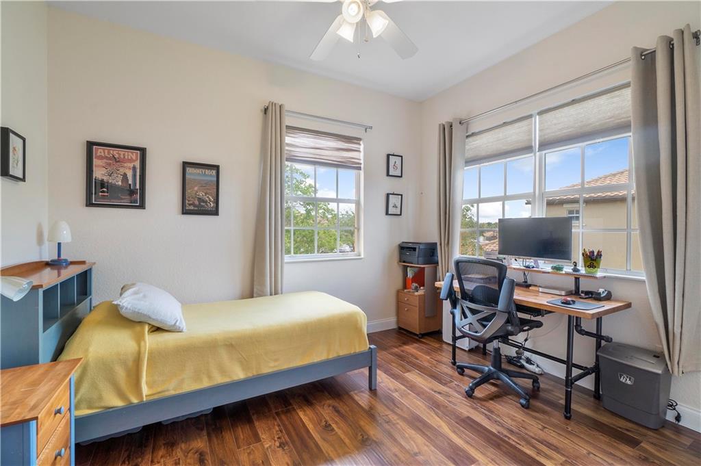 CYPRESS POINTE - Residential