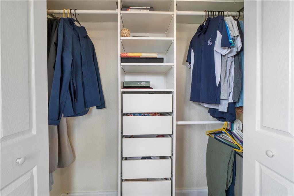 CYPRESS POINTE - Residential