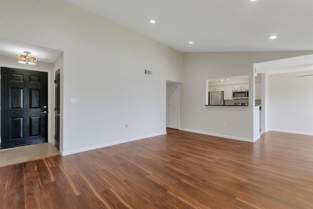 Sailboat Pointe - Residential Lease