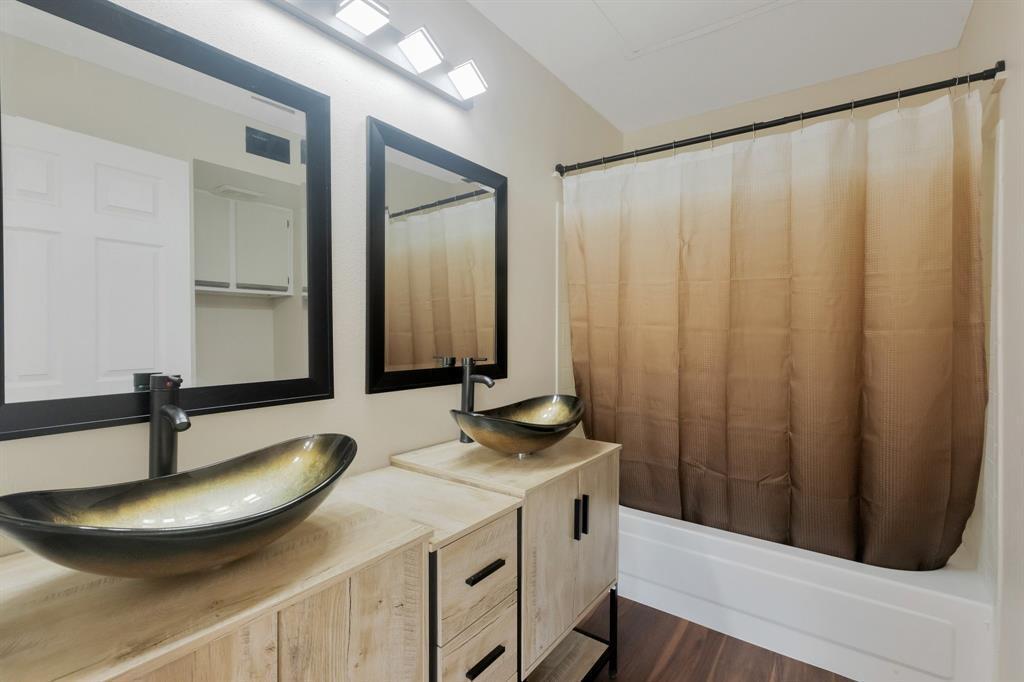 Sailboat Pointe - Residential Lease