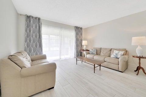 Featured picture for the property R11084603