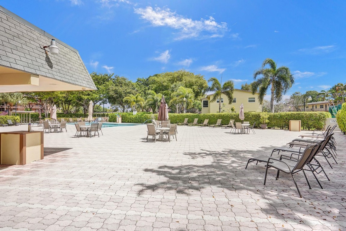 Oriole Gardens Three - Residential