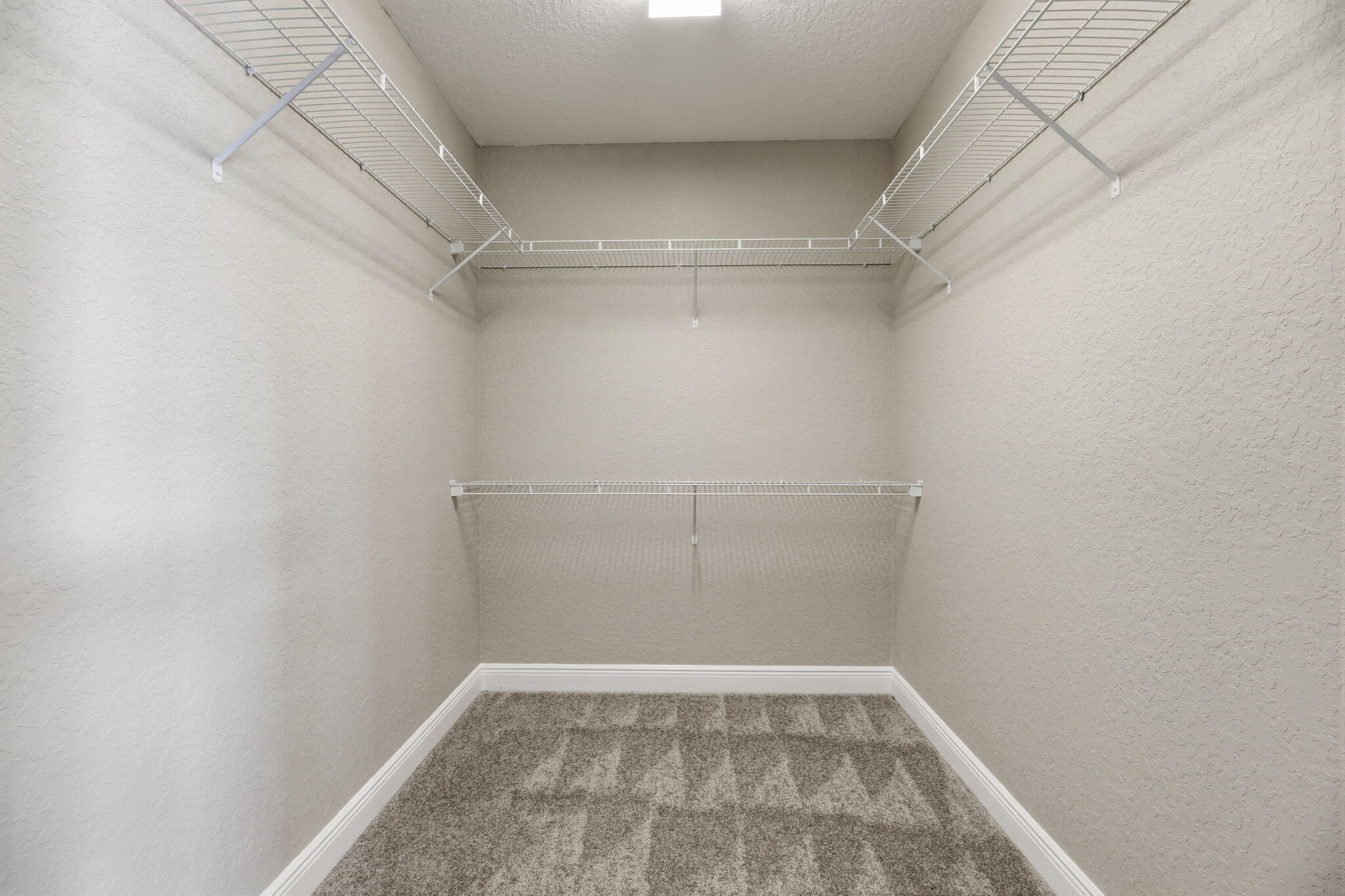 SATURNIA ISLES 1 - Residential