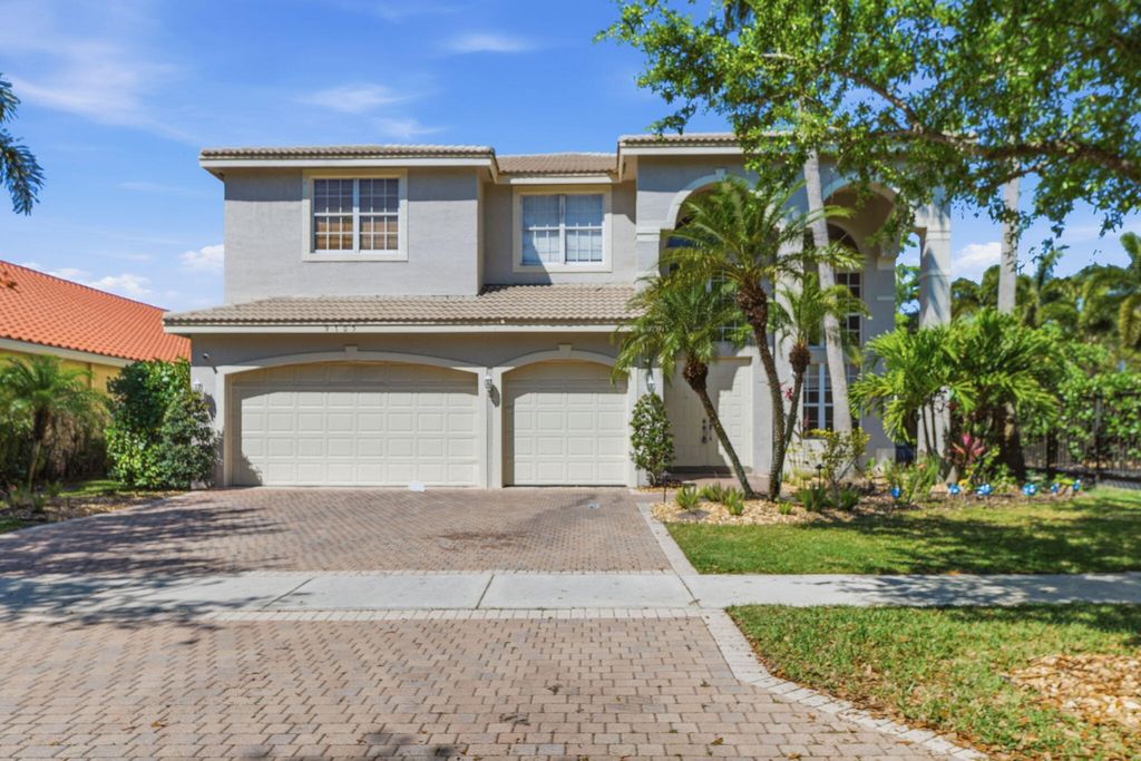 Photo of 9705 Napoli Woods Lane, Delray Beach, FL 33446 (MLS # B26006571)