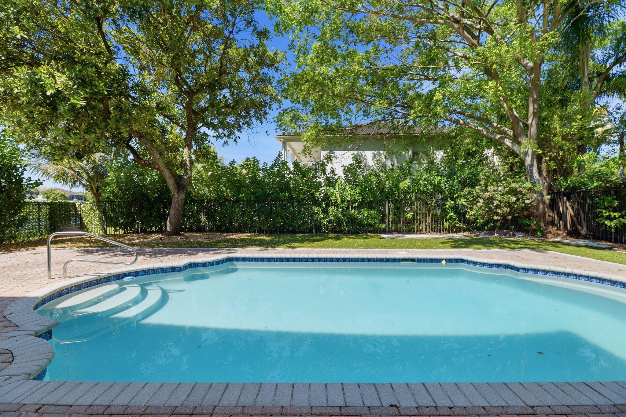 SATURNIA ISLES 1 - Residential