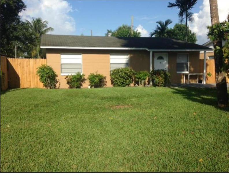 SOUTHERN BLVD PINES - Residential Lease