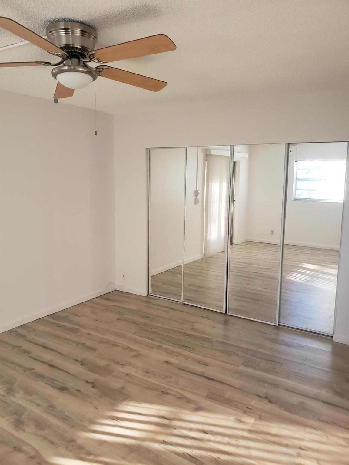 KINGS POINT BURGUNDY COND - Residential