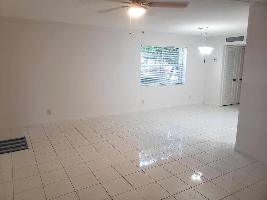 Photo of 688 Burgundy O, Delray Beach, FL 33484 (MLS # R11137123)