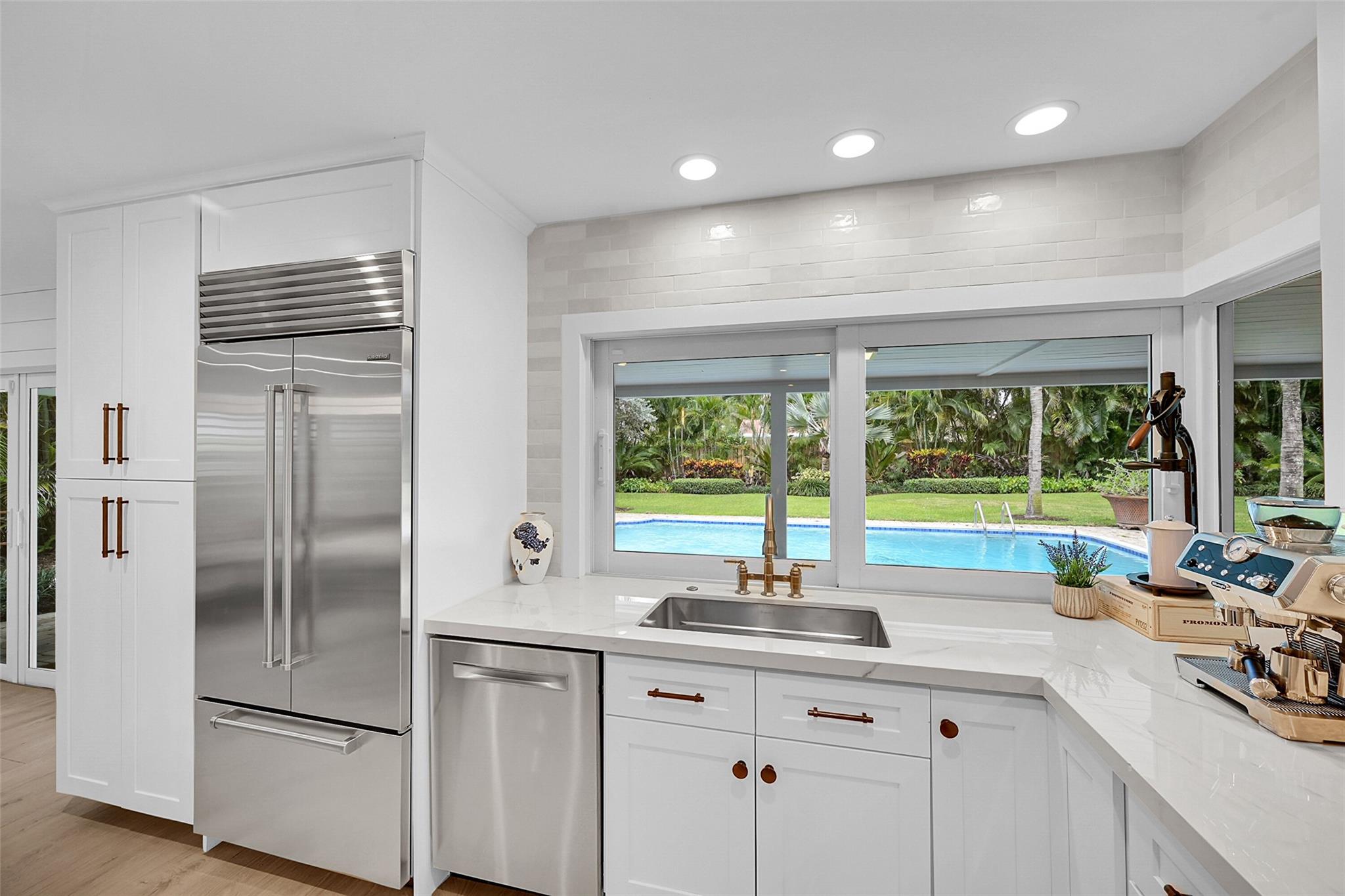 Place Au Soliel - Residential