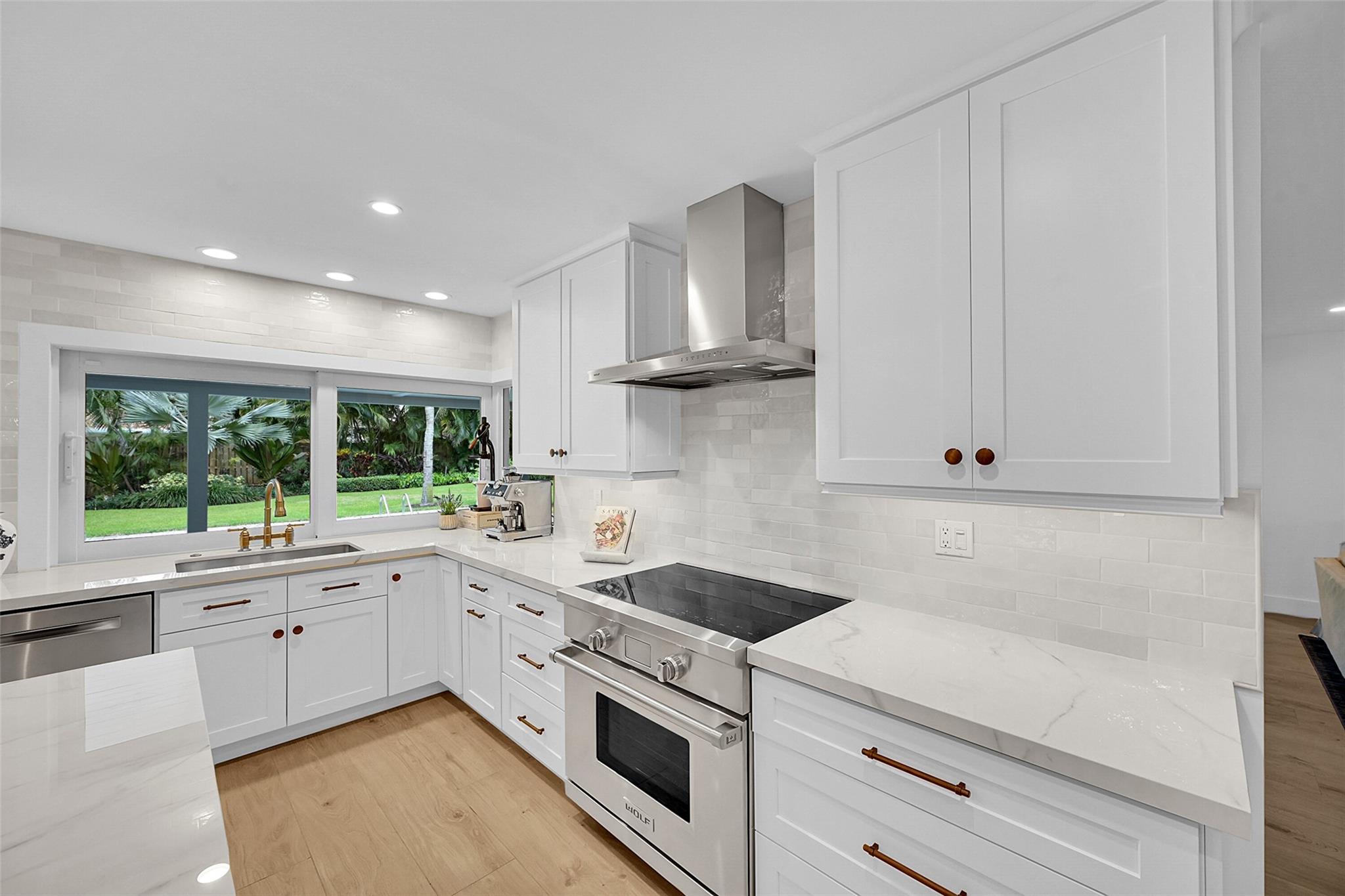 Place Au Soliel - Residential