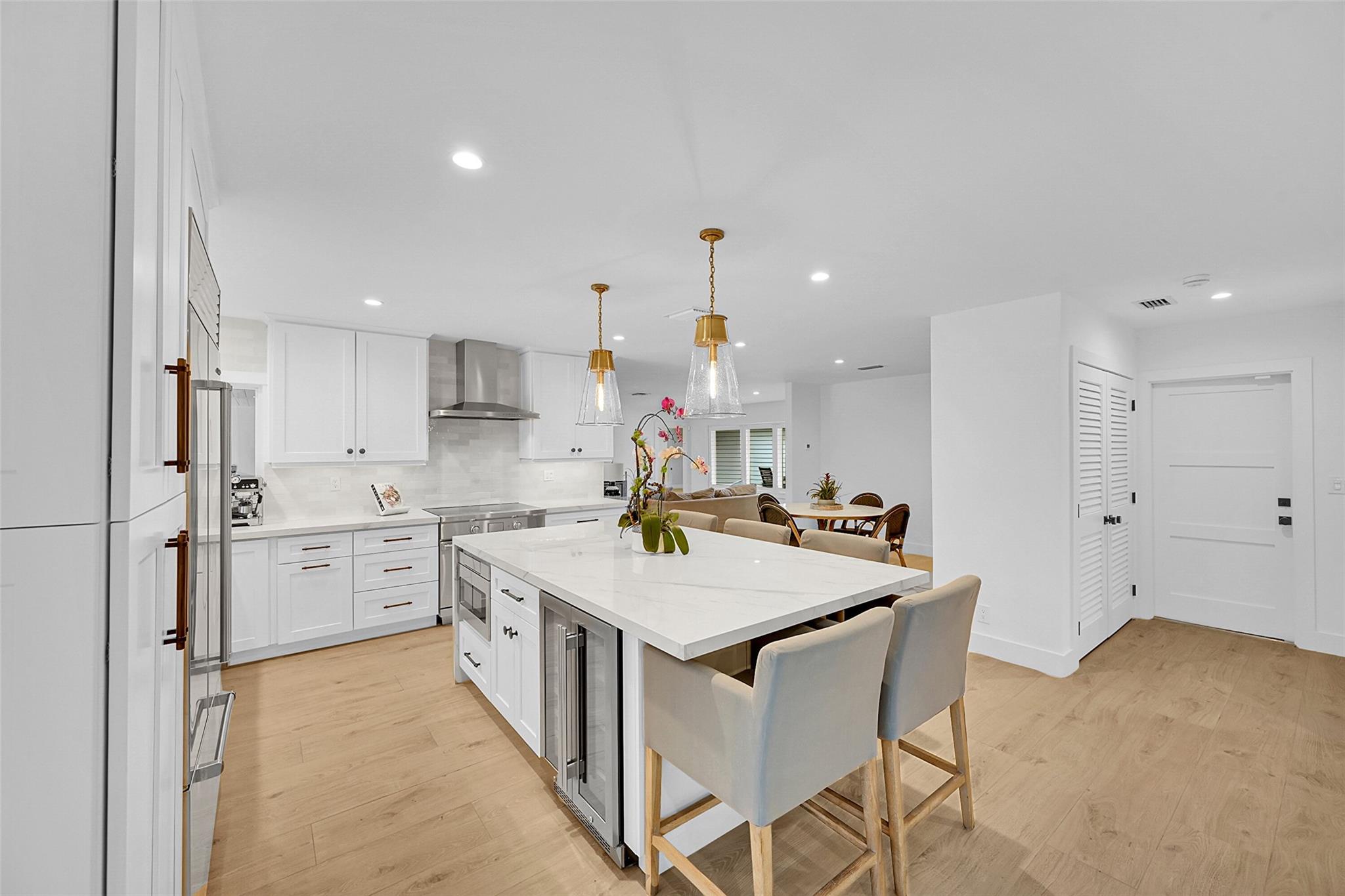 Place Au Soliel - Residential