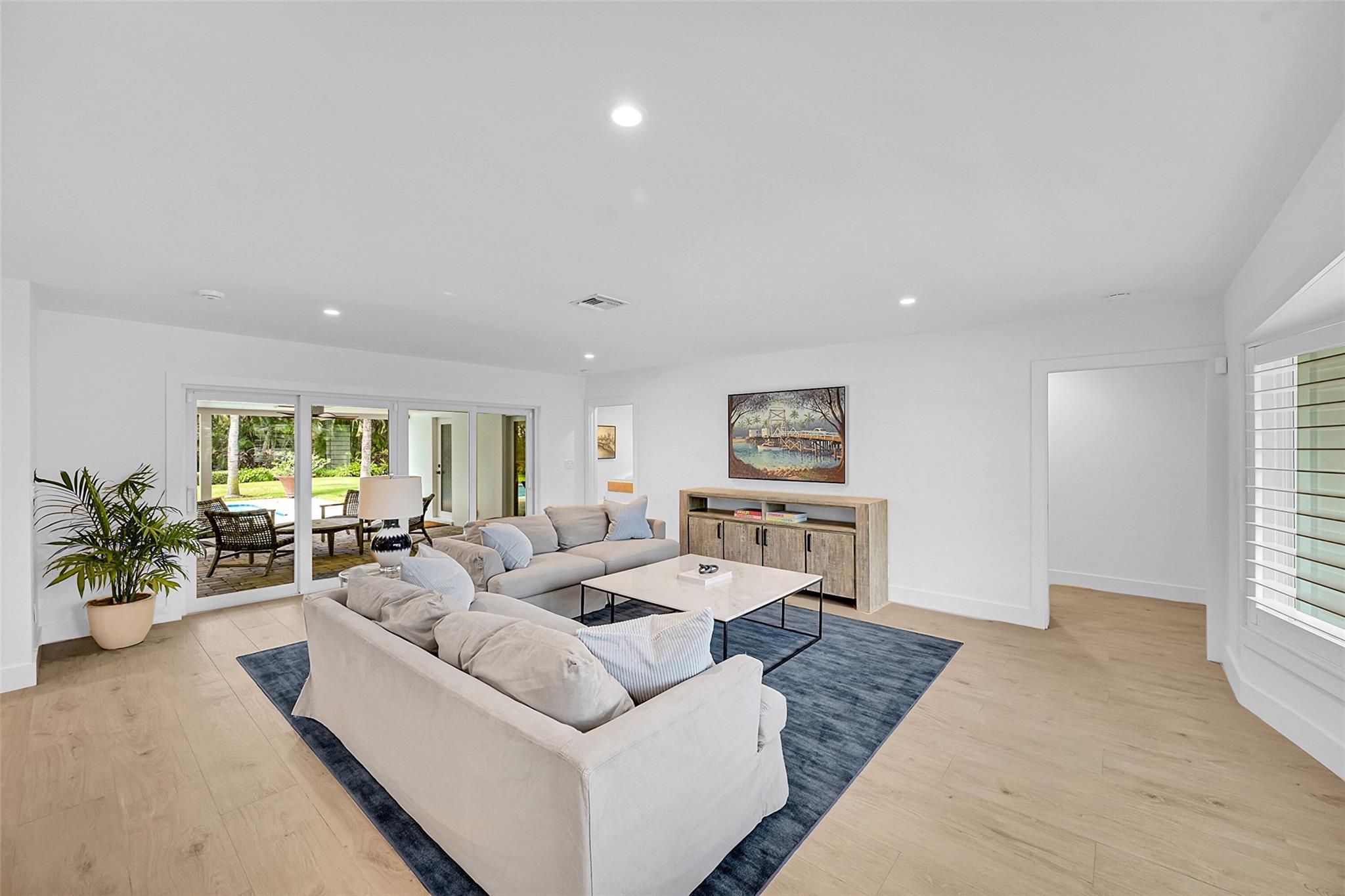 2720 Cardinal Cir