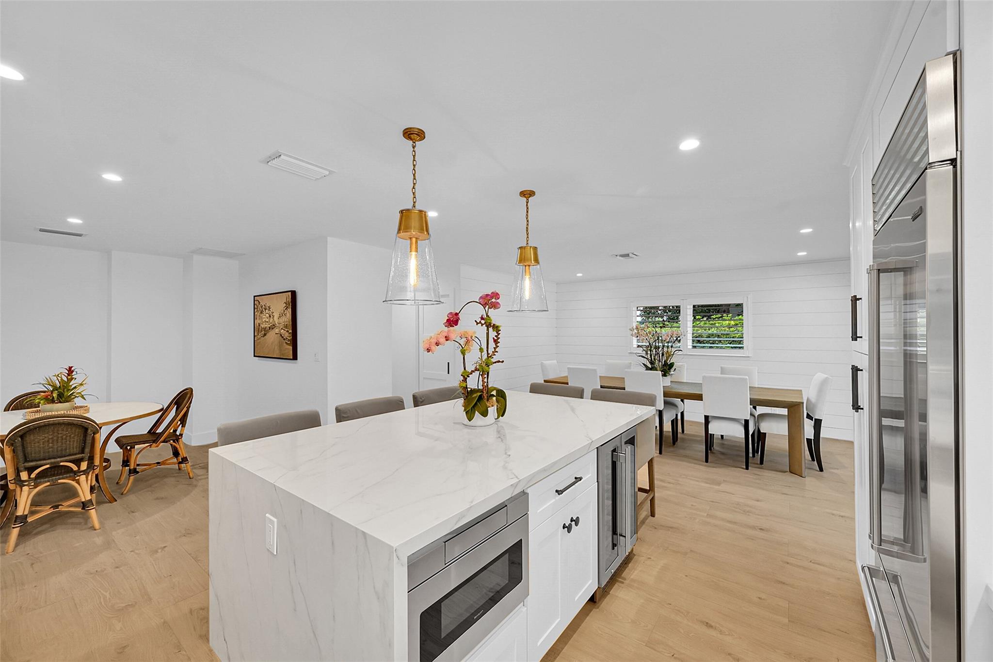 Place Au Soliel - Residential